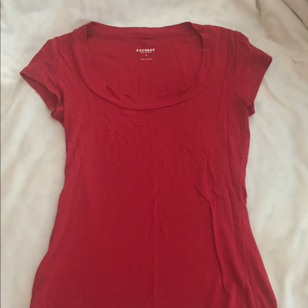 Red express sexy basic tee!!!